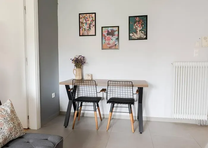 Cosy Apartment 700M From Acropolis